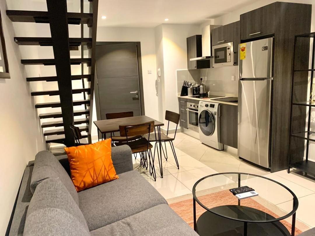 One Bedroom Apartment At A Embassy Gardens Cantonments Accra Kültér fotó