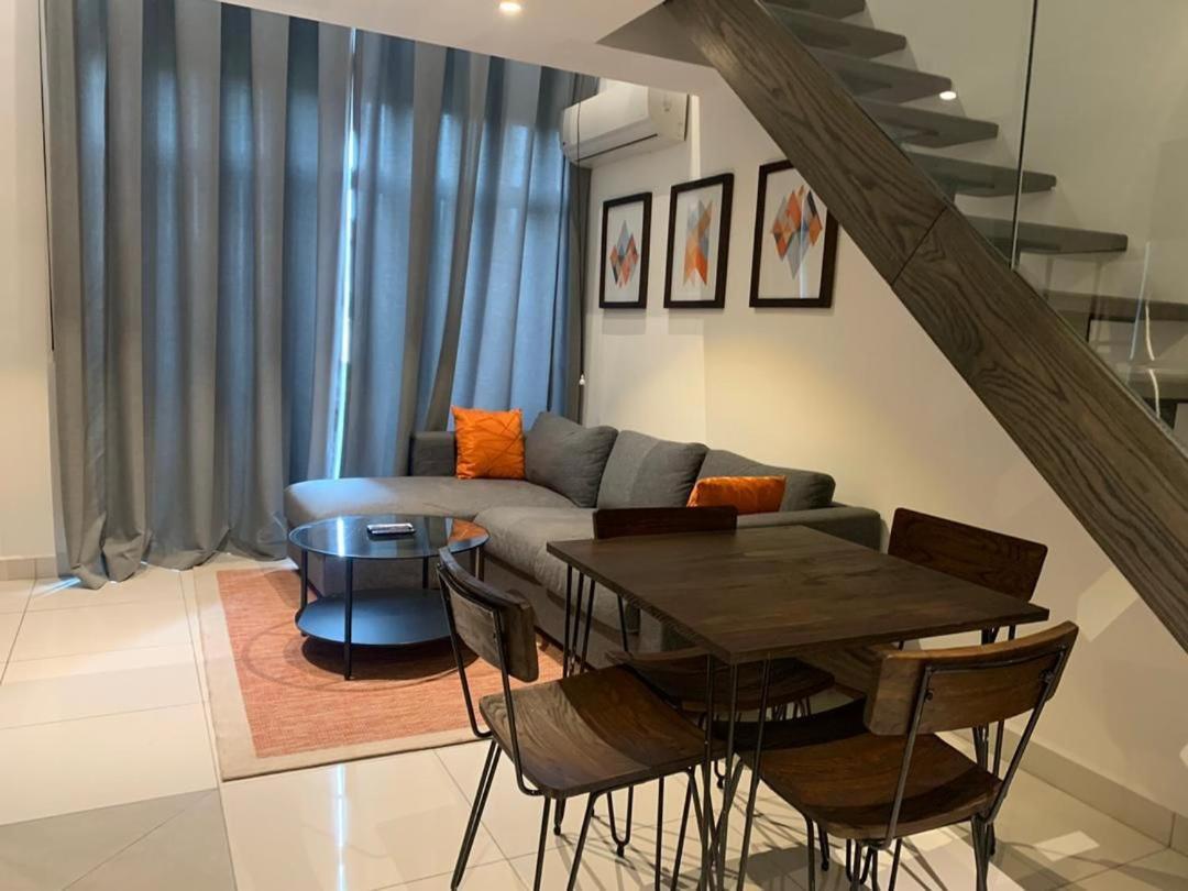 One Bedroom Apartment At A Embassy Gardens Cantonments Accra Kültér fotó