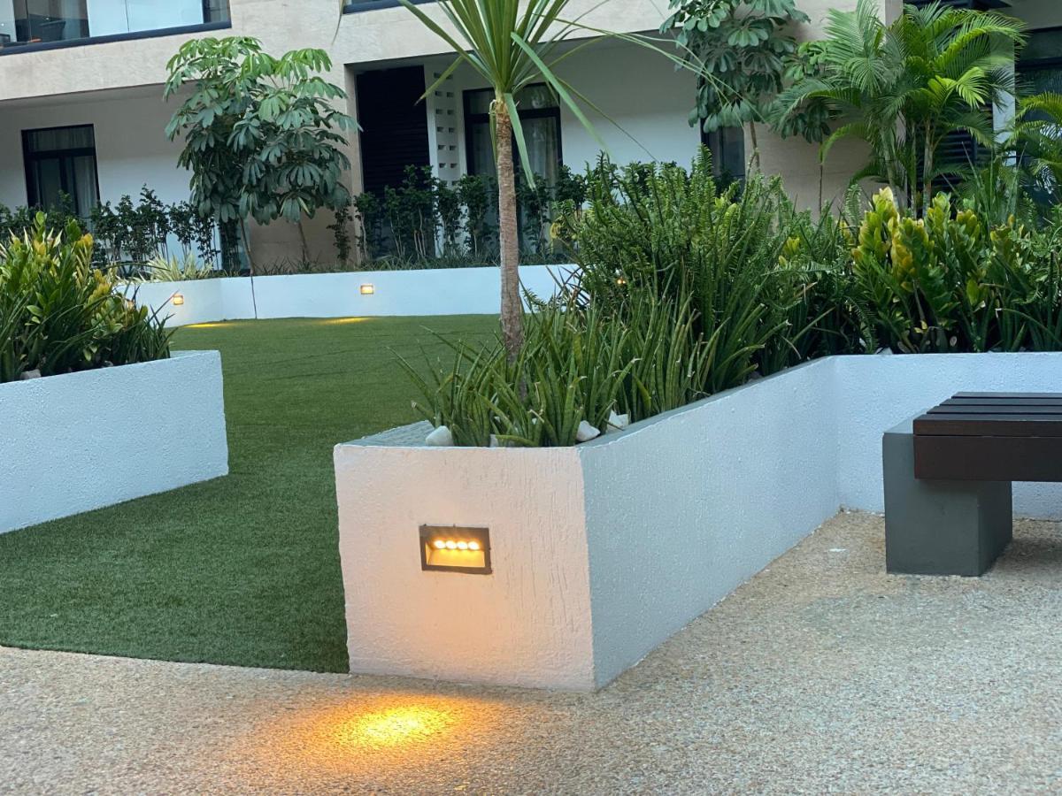 One Bedroom Apartment At A Embassy Gardens Cantonments Accra Kültér fotó