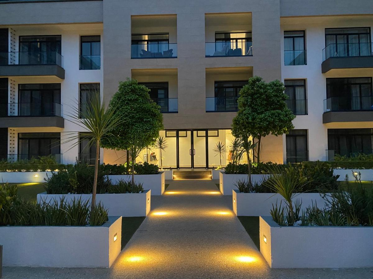 One Bedroom Apartment At A Embassy Gardens Cantonments Accra Kültér fotó