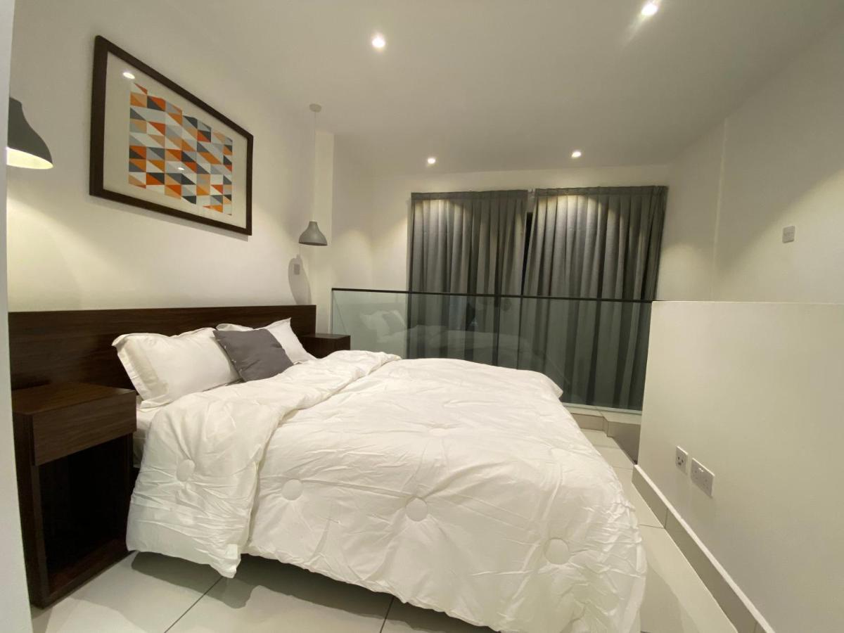 One Bedroom Apartment At A Embassy Gardens Cantonments Accra Kültér fotó